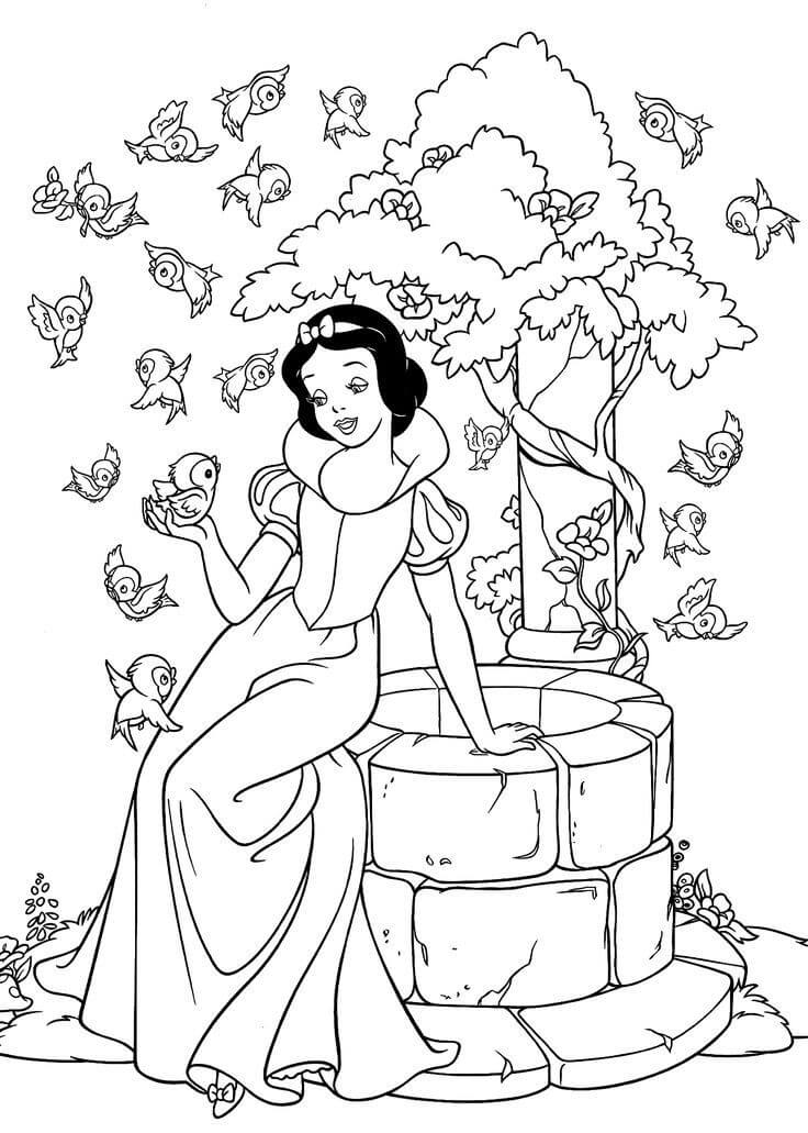 Dibujo de Blancanieves y pájaros para Colorear