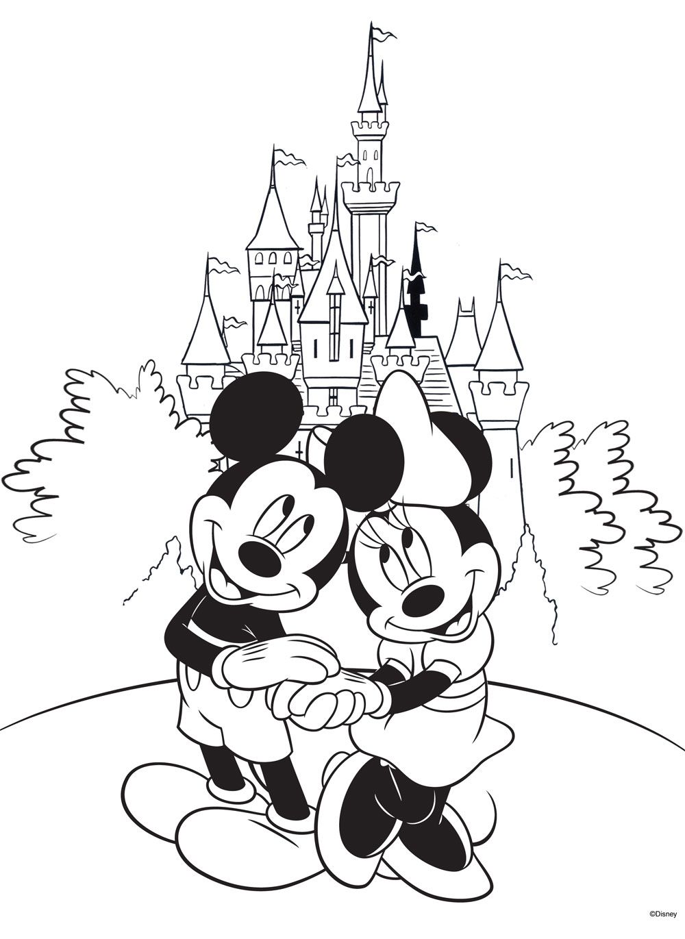 Dibujo de Mickey y Minnie Lindos Frente al Castillo para Colorear