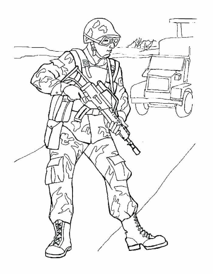 Dibujo de Soldado Militar para Colorear