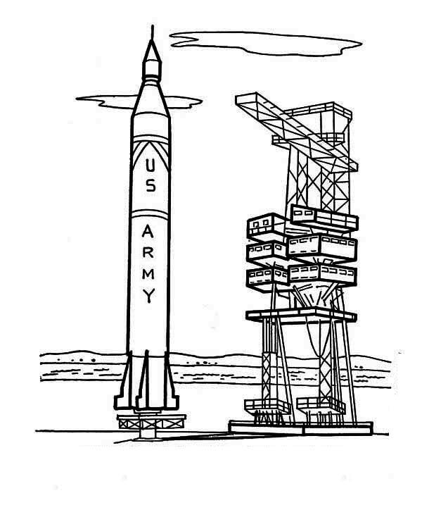 Dibujo de Nave Espacial Cerca de la Torre de Lanzamiento 1 para Colorear