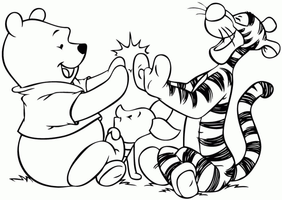 Dibujo de Winnie de Pooh y Amigos Normales para Colorear